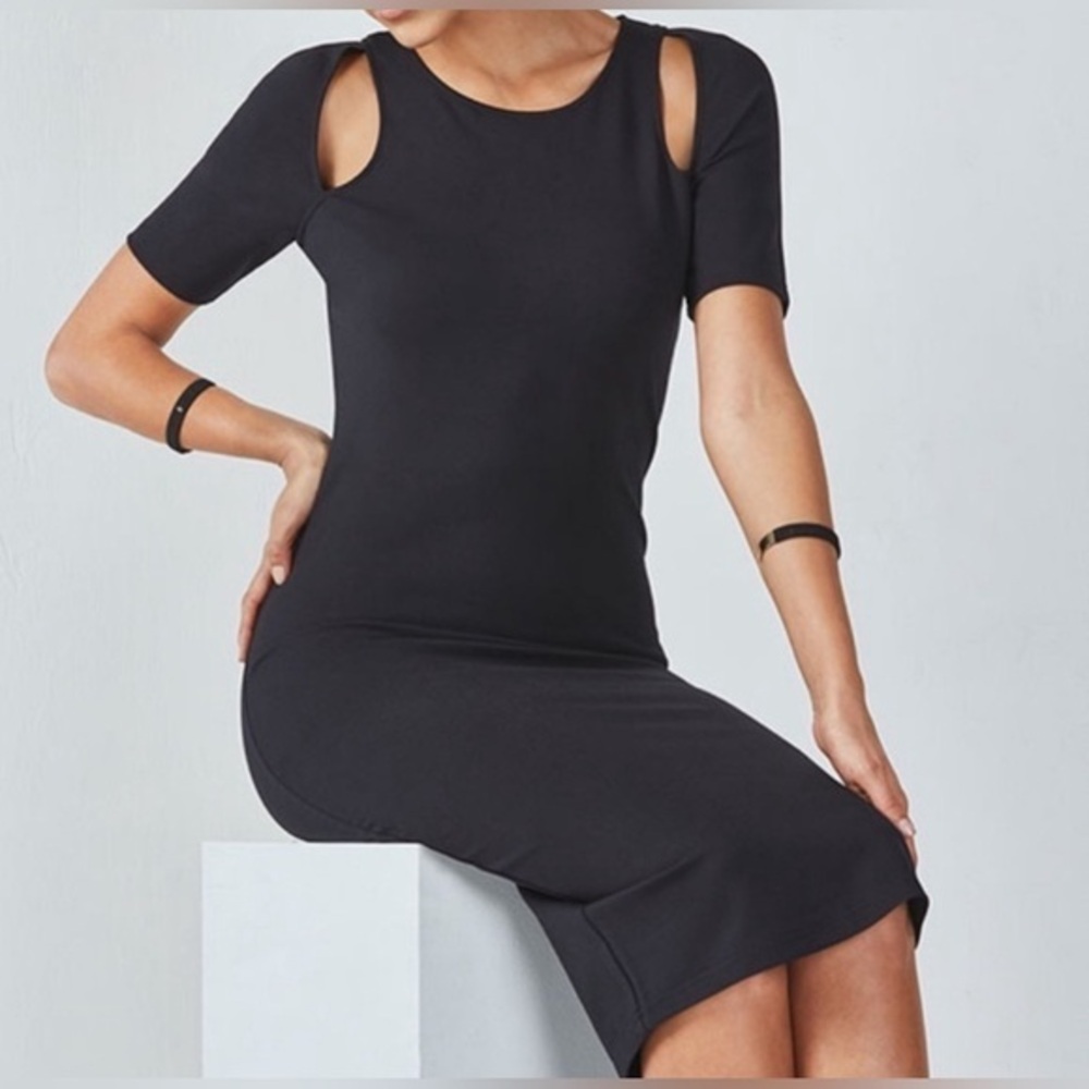 🆕 Fabletics Eva Dress (XS)